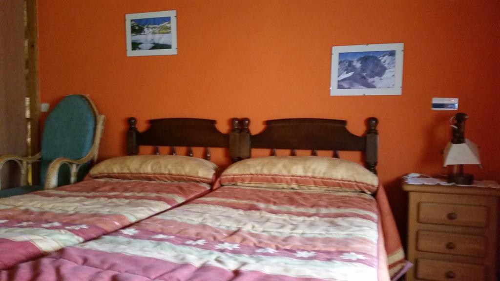 Gasthaus Casa Rural El Casillo Del Abuelo Goyo Navarredonda Zimmer foto